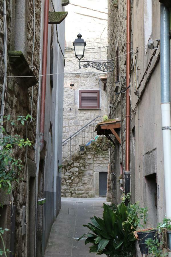Sospesi Nel Borgo Vitorchiano Exteriér fotografie